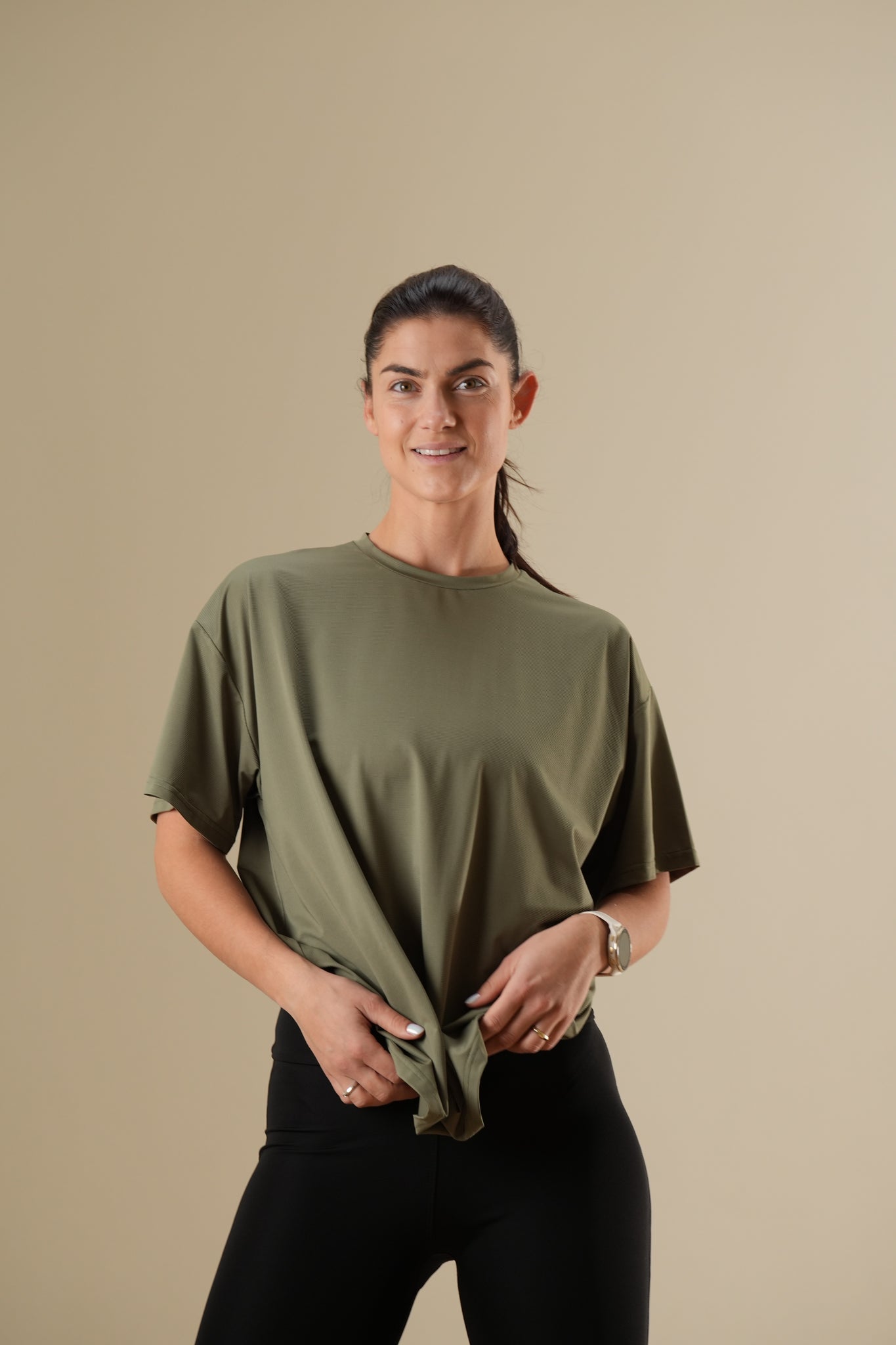 Chaki oversize marškinėliai